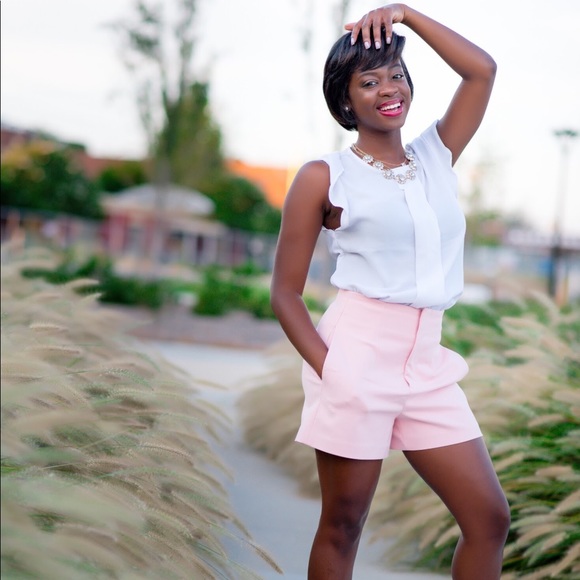 Zara Pants - Pink Zara Shorts Zara Pants - Pink Zara Shorts